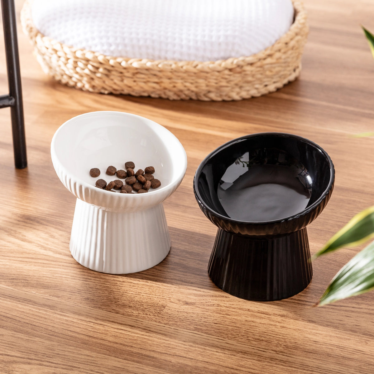 Park Life Design - Fluted Tilt Ceramic Cat Dish