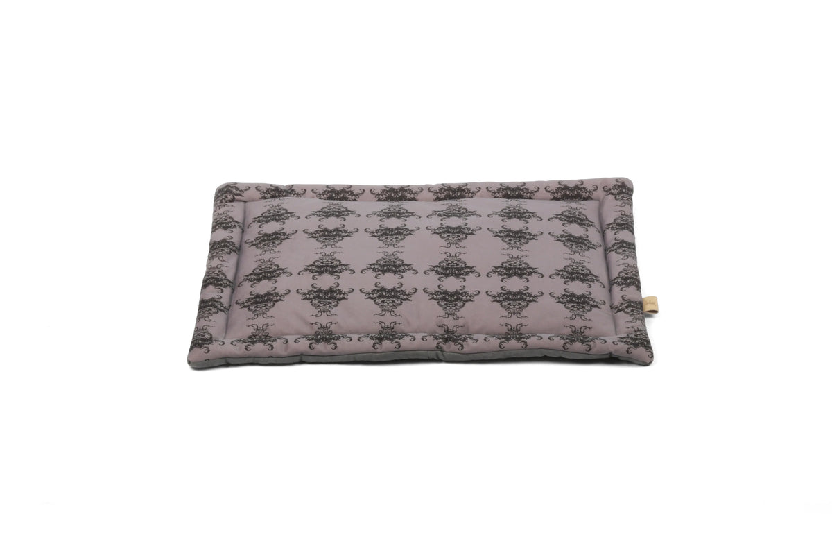 P.L.A.Y Pet Lifestyle And You - Kitty Mat Royal Crest