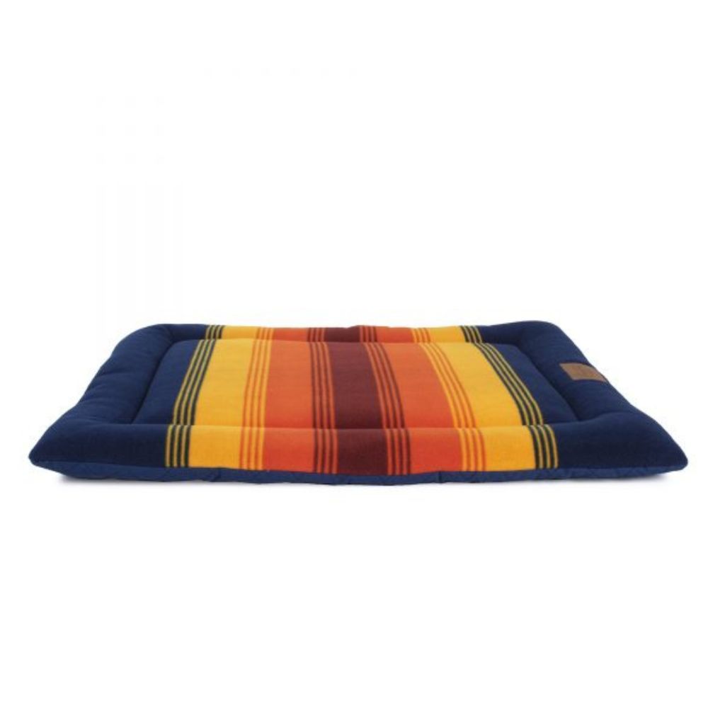 Carolina Pet Company - Pendleton Cushion Grand Canyon Dog Bed - Southern Agriculture
