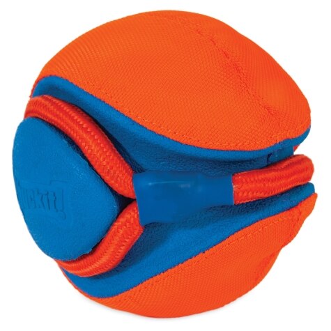 Petmate - Rope Fetch Ball With Bungee Handle Stored On Sides