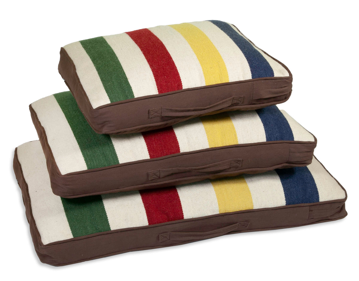 Chandler 4 Corners - Dog Bed Wool Flatweave - Hudson Bay