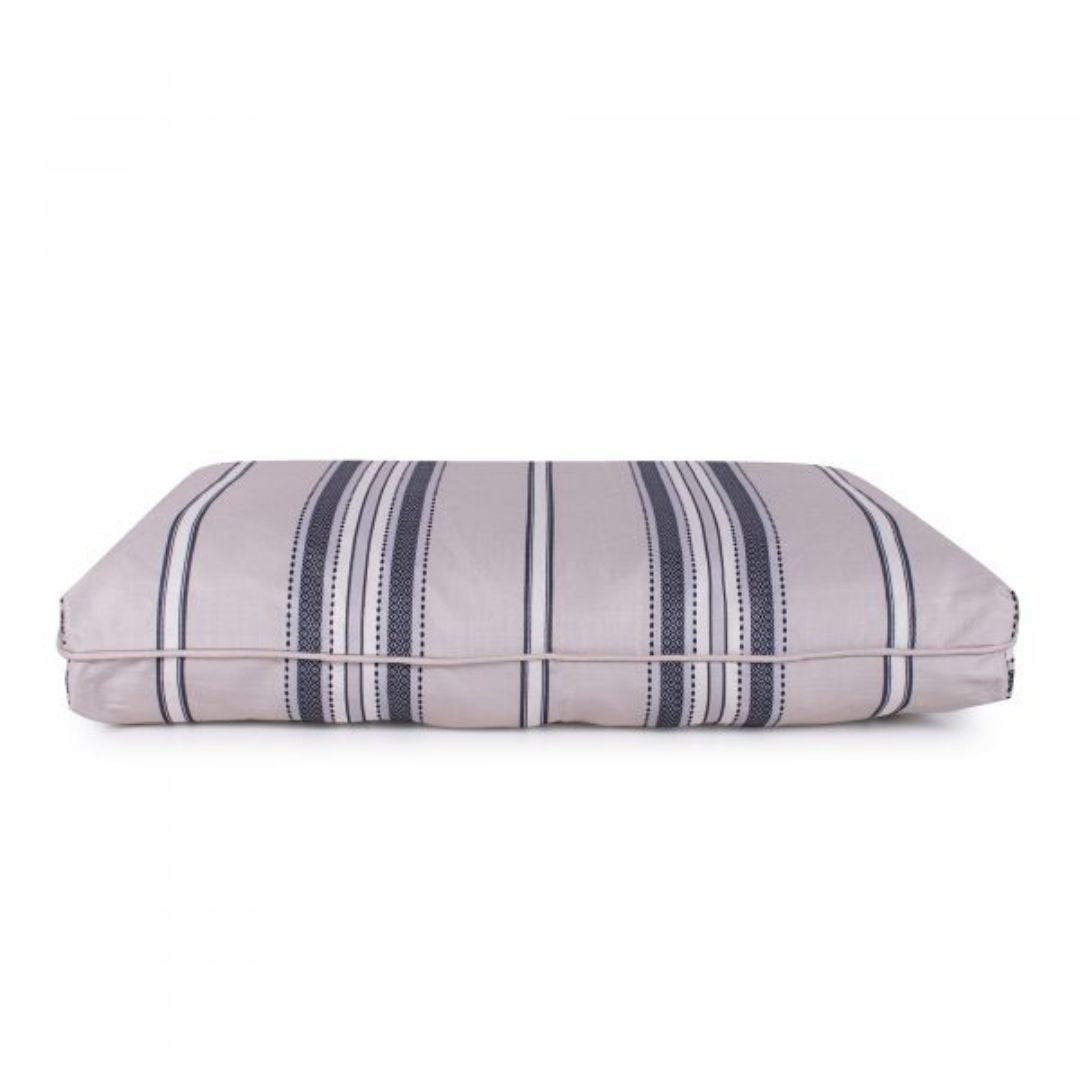 Carolina Pet Company - Turkish Towel Indoor/Outdoor Bed, Tan