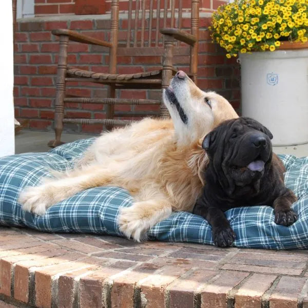 Carolina Pet Company - Plaid All Weather Indoor/Outdoor Rectangle Pillow Dog Bed