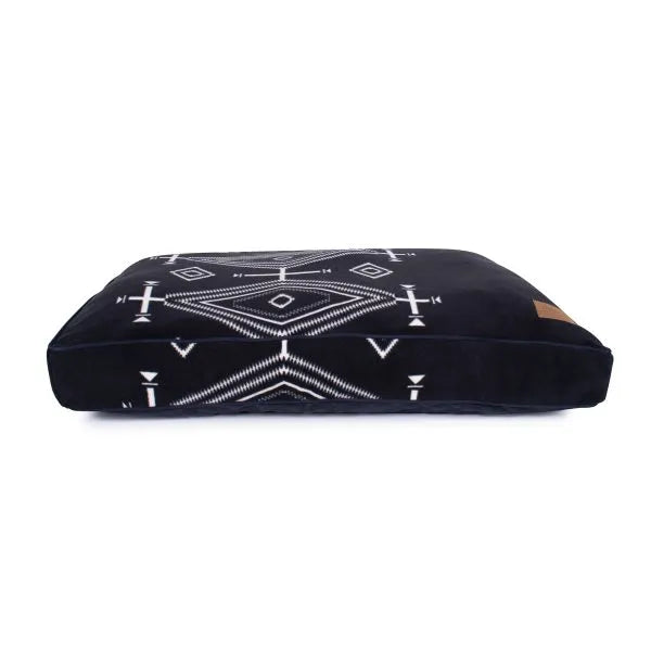 Carolina Pet Company - Pendleton Classic Napper Los Ojos