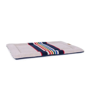 Carolina Pet Company - Pendleton Fleece Comfort Cushion Yellowstone National Park - Southern Agriculture 
