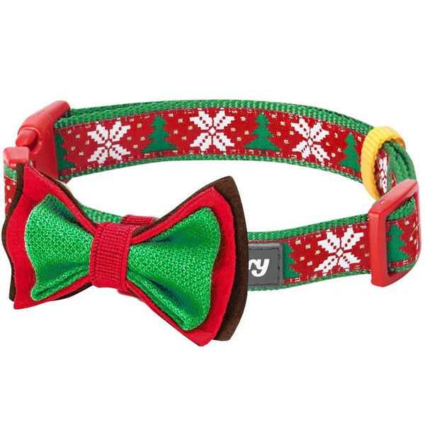 Blueberry Pet - Snowflakes and Trees | Christmas Dog Collar with Handmade Detachable Bow Tie