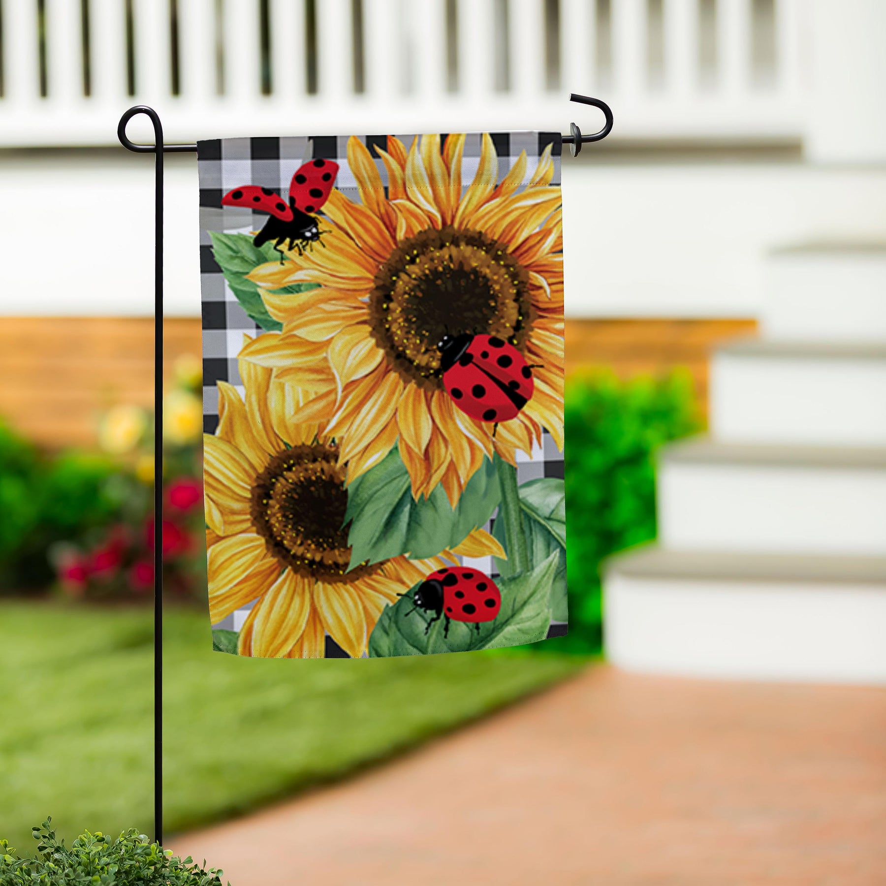 Evergreen Enterprises - Flag Sunflower Ladybugs