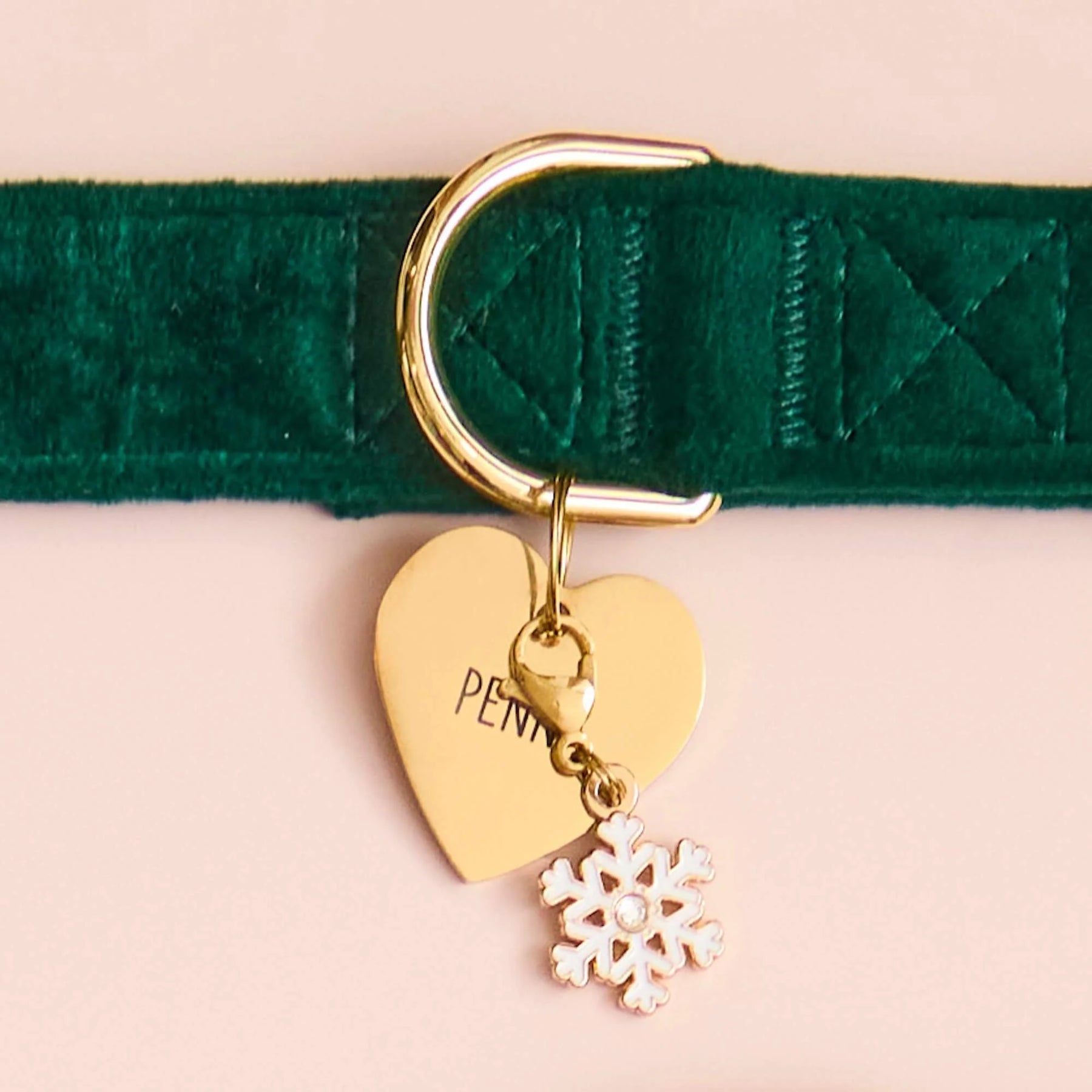 The Foggy Dog - Collar Charm Snowflake