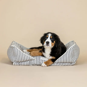Petshop by Fringe Studio - Pet Bed Yarn Dye Stripe Cuddler
