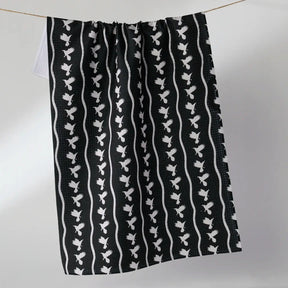 Geometry - Tea Towel Featherline