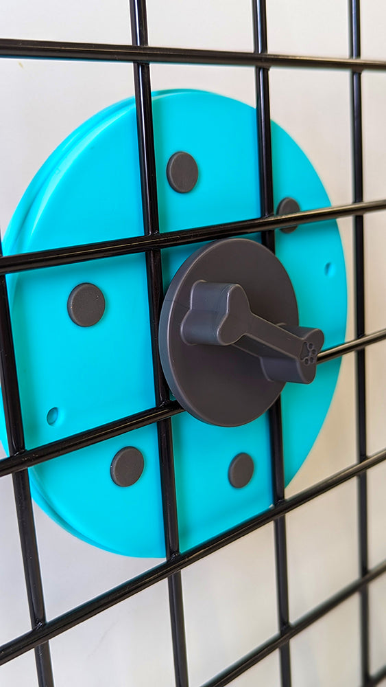 Ethical Pet Products - Lick Mat Multipurpose (Attaches To Crate With Removable Knob)