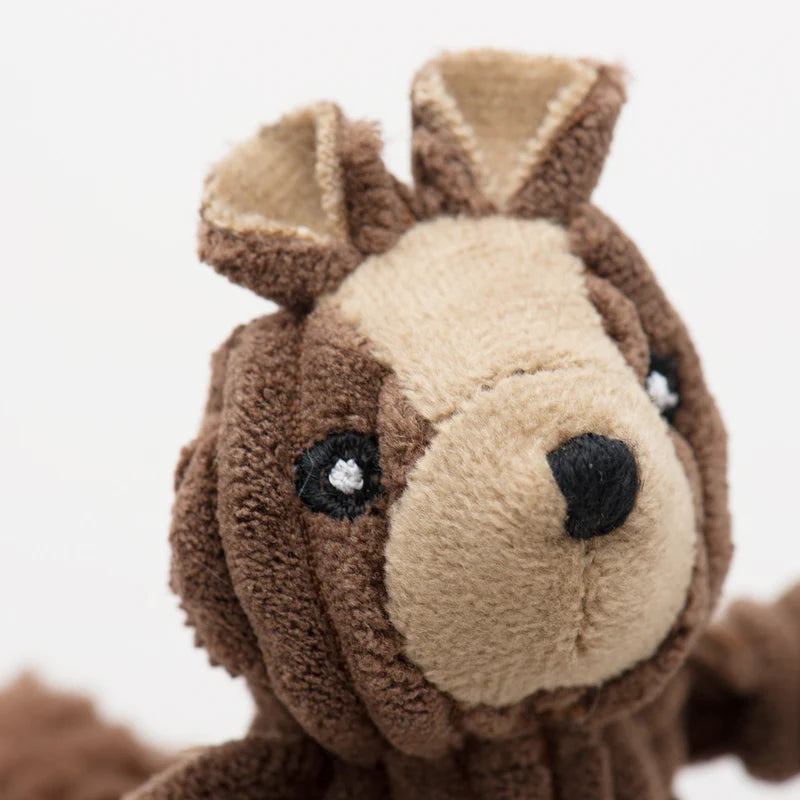 HuggleKats - Wee Chippie and His Acorn