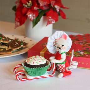 Annalee Dolls -  Cupcake Chef Mouse 5"