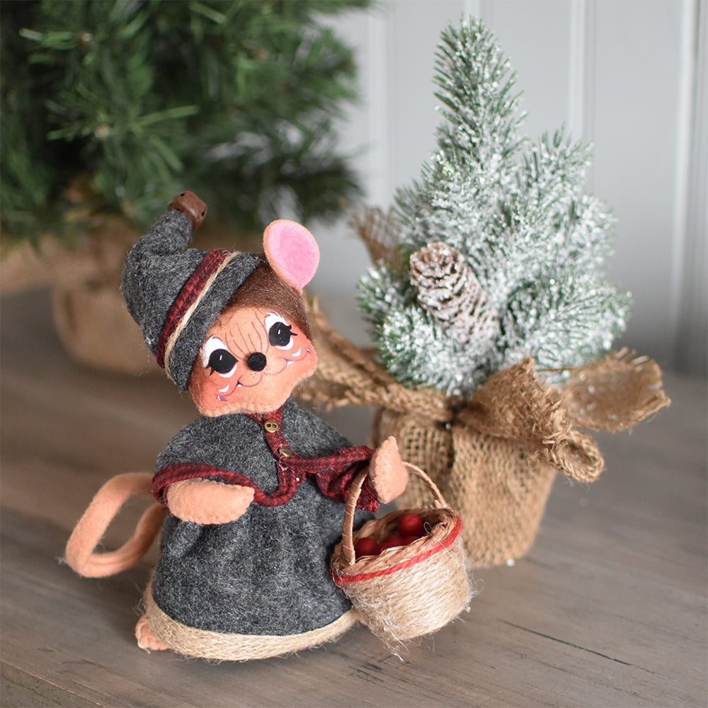 Annalee Dolls -  Plaid & Pine Girl Mouse 6"