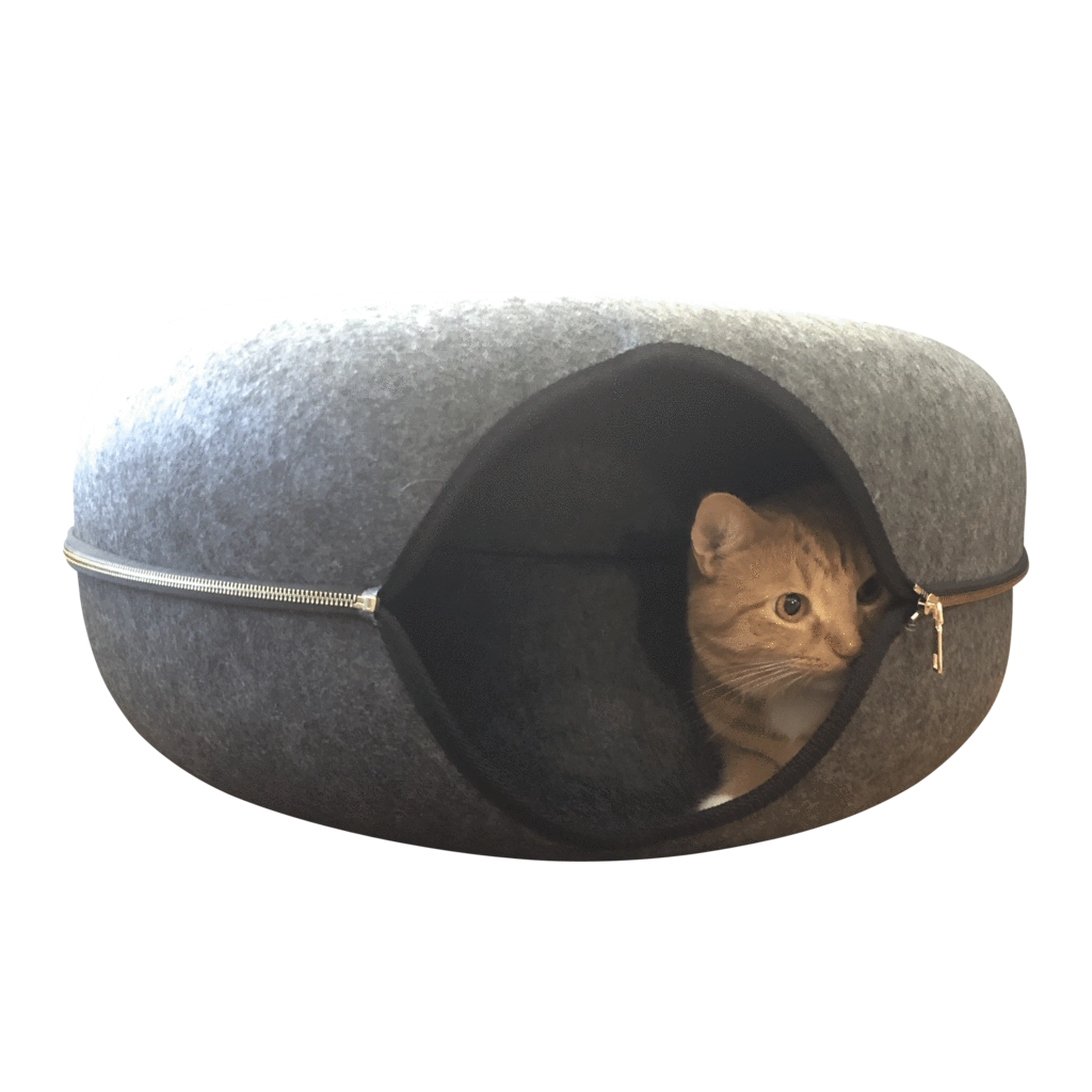 Travel Cat - "Donut" Cat Hideway Cave & Bed - Southern Agriculture 
