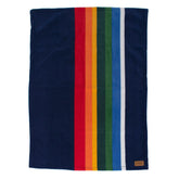 Carolina Pet Company - Pendleton Crater Lake Pet Blanket