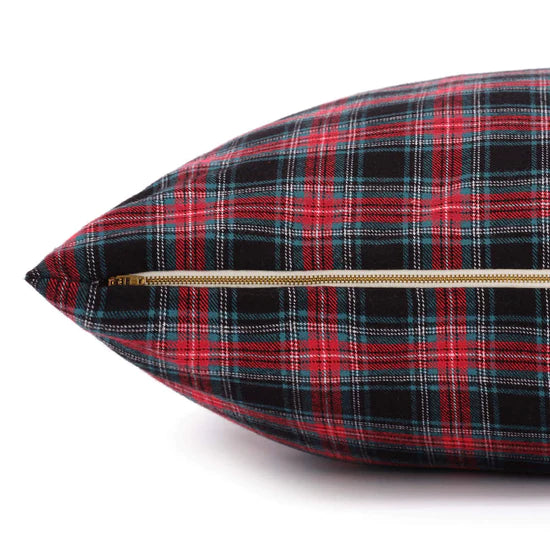 The Foggy Dog - Dog Bed Georgia Plaid Holiday - Southern Agriculture 