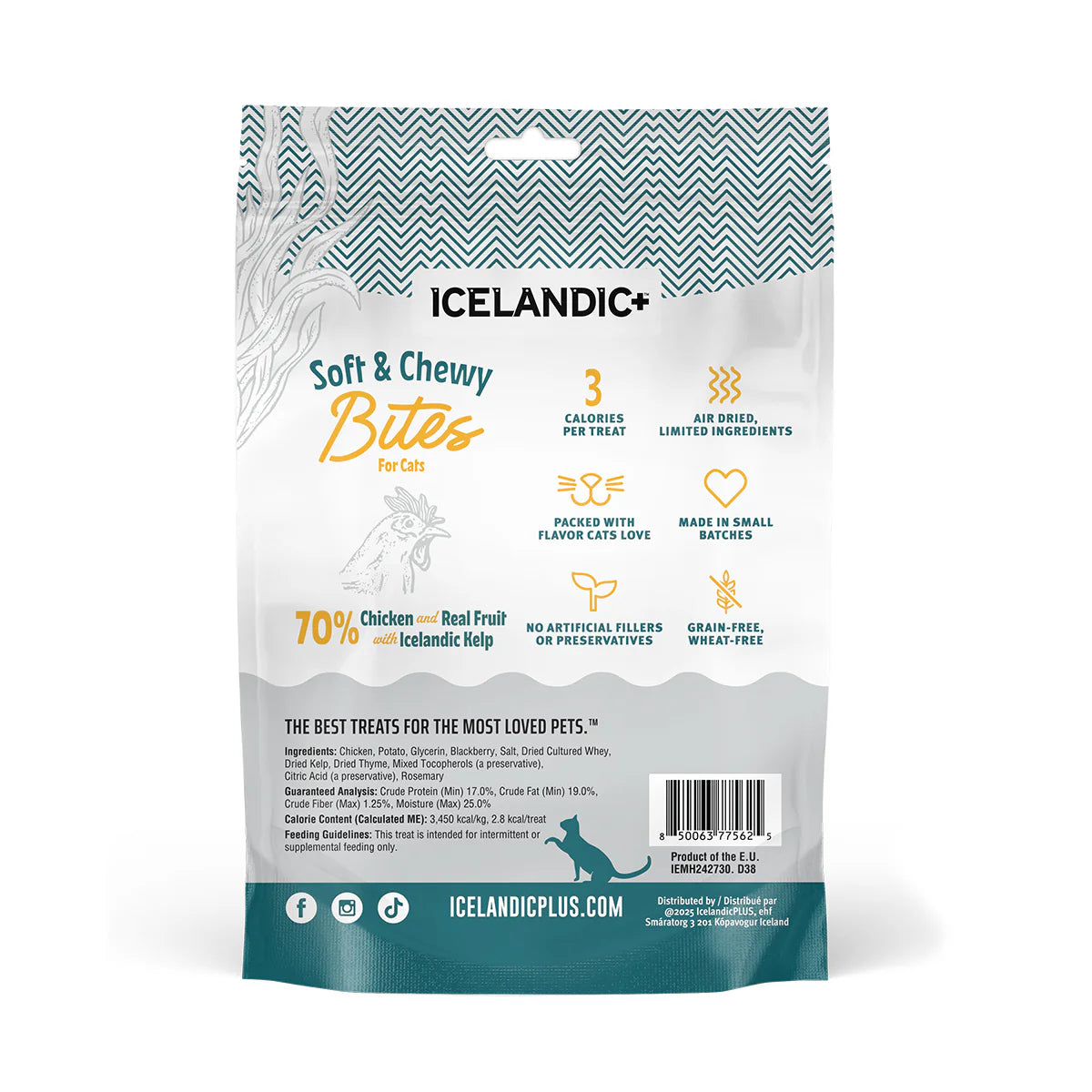 Icelandic+ Soft & Chewy Bites Chicken, Blackberry & Kelp Treats For Cats
