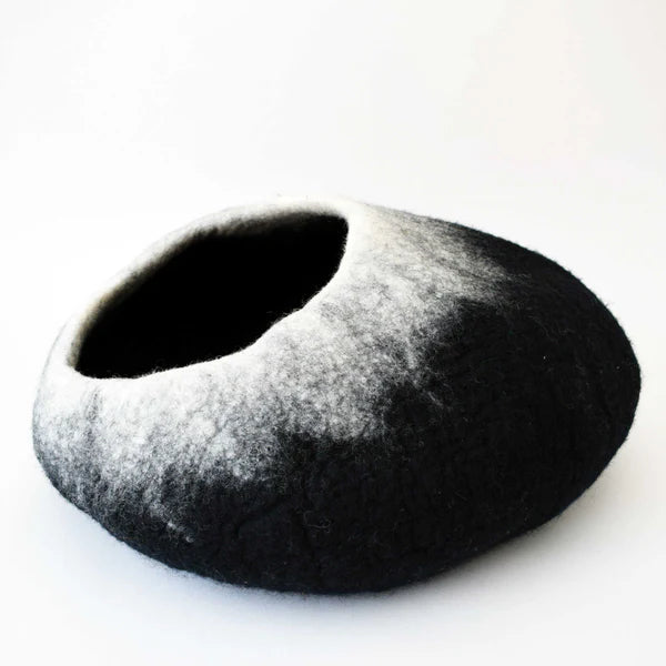 Dharma Dog Karma Cat - Pet Cave Ombre Wool