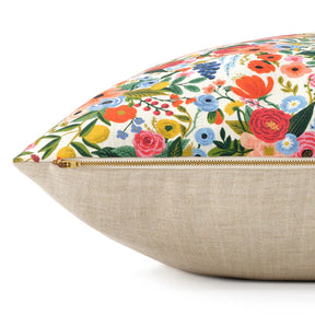 The Foggy Dog - Dog Bed Garden Party
