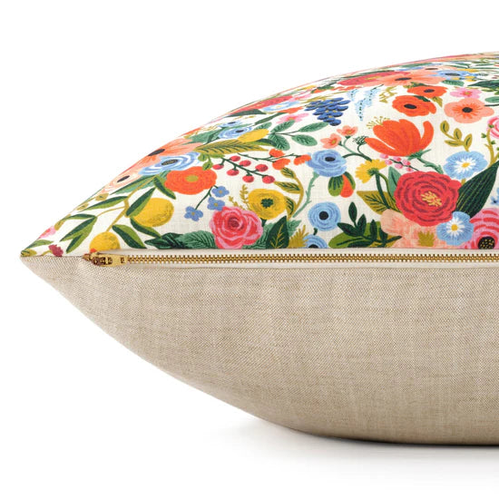 The Foggy Dog - Dog Bed Garden Party