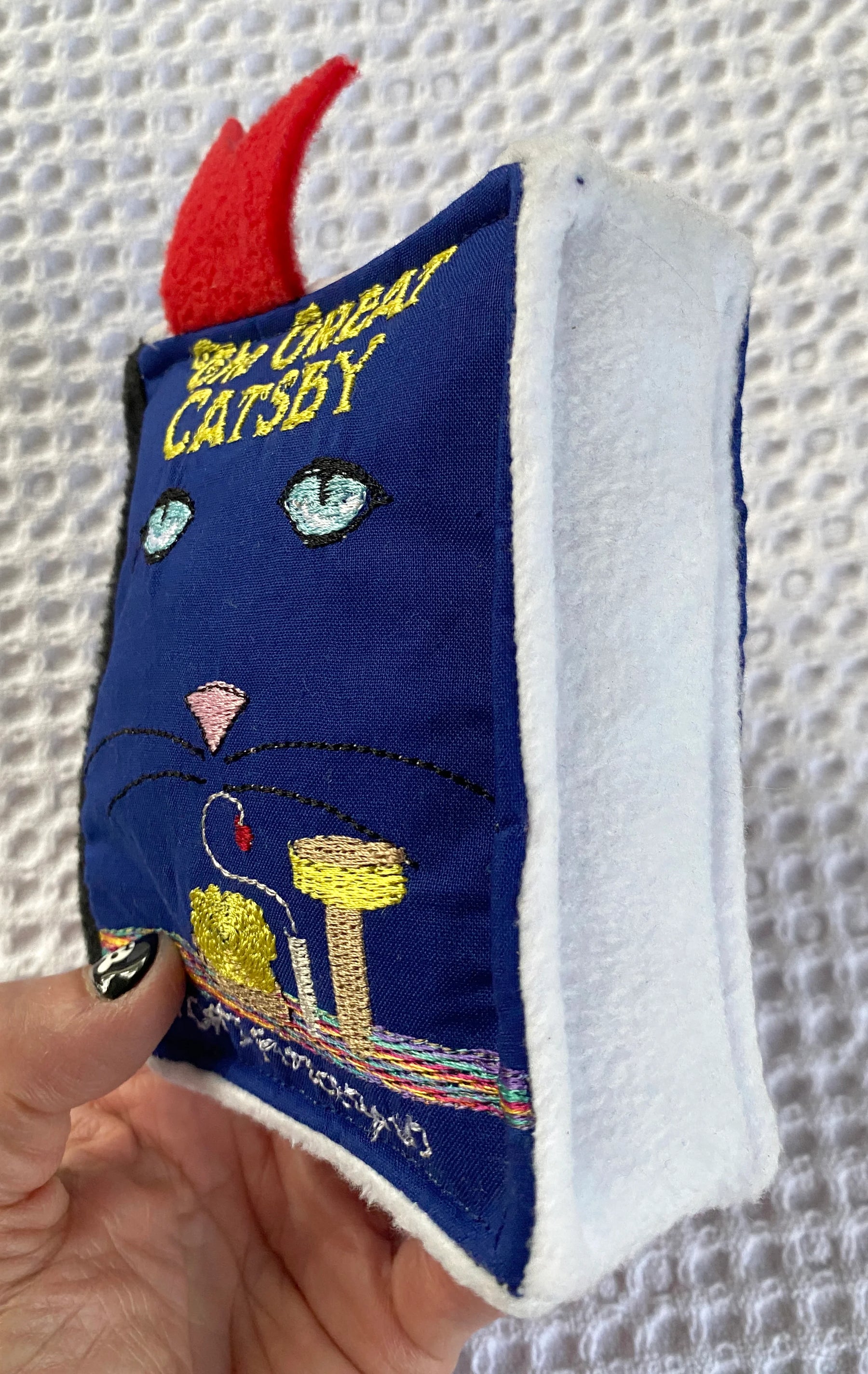 Screaming Pickles - Cat Toy The Great Catsby