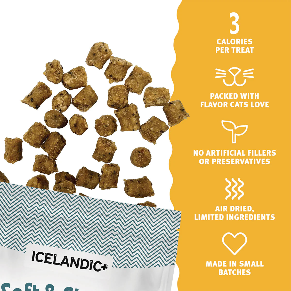 Icelandic+ Soft & Chewy Bites Chicken, Blackberry & Kelp Treats For Cats