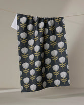Geometry - Tea Towel Blomma