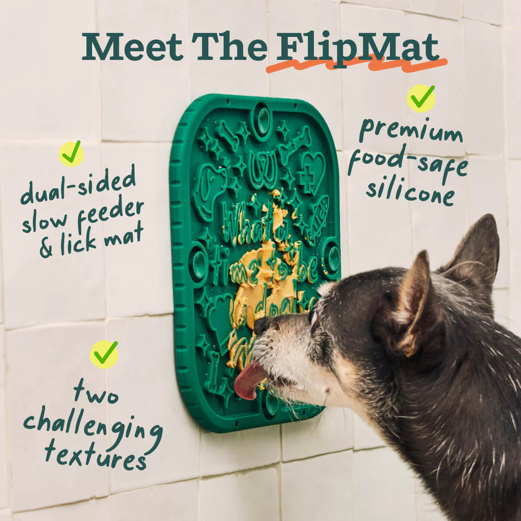 Woof Pet - FlipMat Green