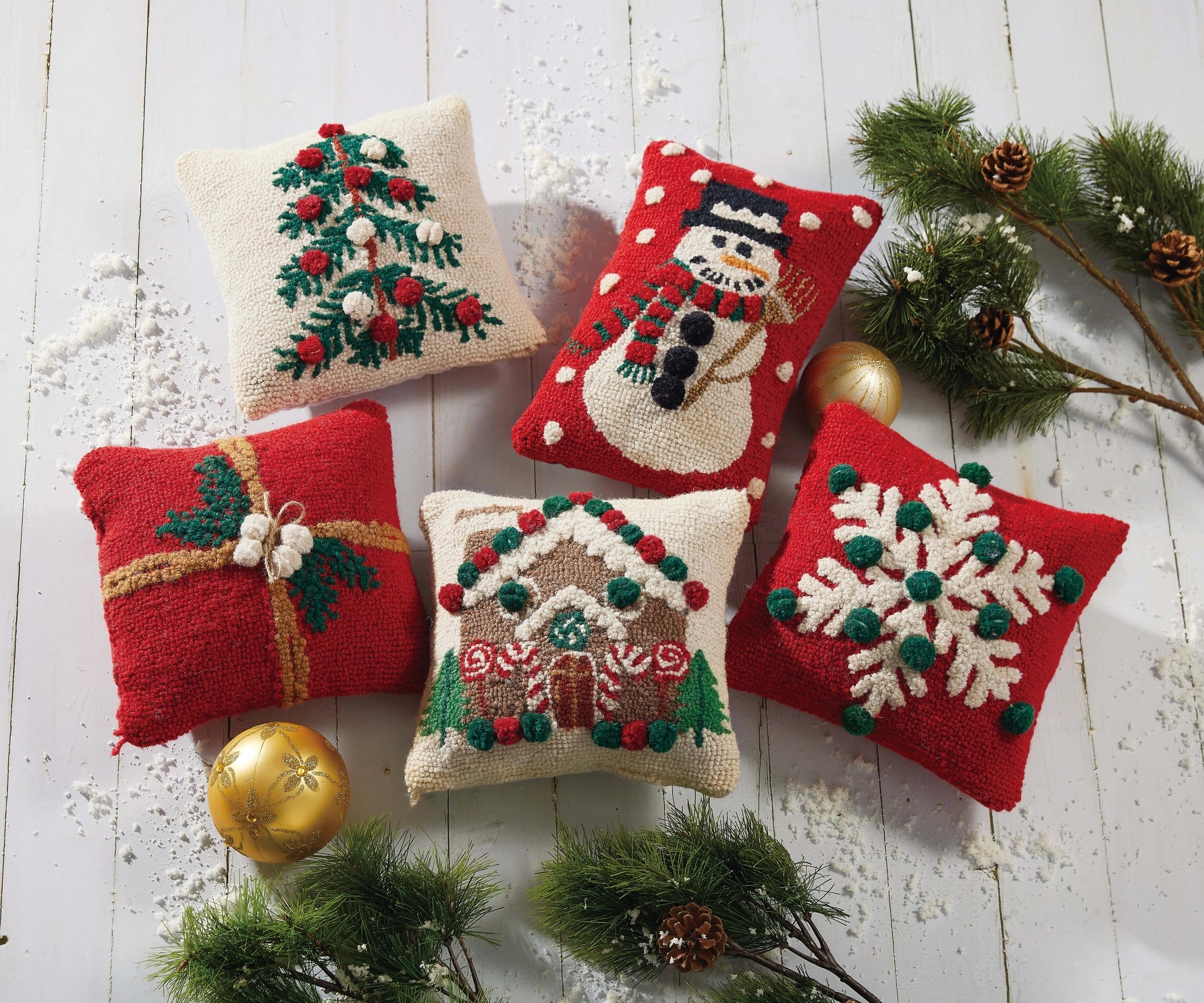 Peking Handicraft - Pillow Gingerbread House
