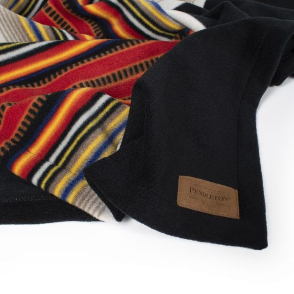Carolina Pet Company - Pendleton Acadia Pet Throw Blanket