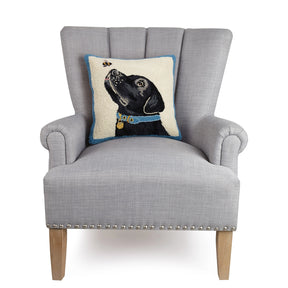 Peking Handicraft - Pillow Labrador Black with Bee