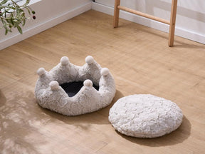 PetPals - Cat Bed Crown Plush
