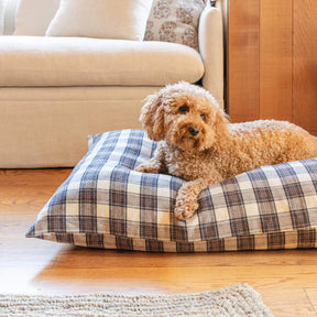The Foggy Dog - Dog Bed Chestnut Plaid Flannel