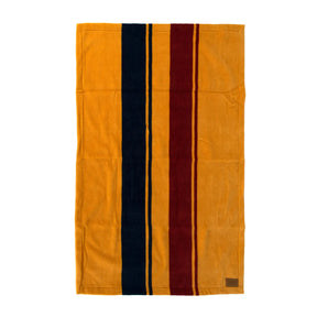 Carolina Pet Company - Pendleton  Yellowstone Pet Throw Blanket