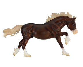 Breyer - Surfer's Riptide