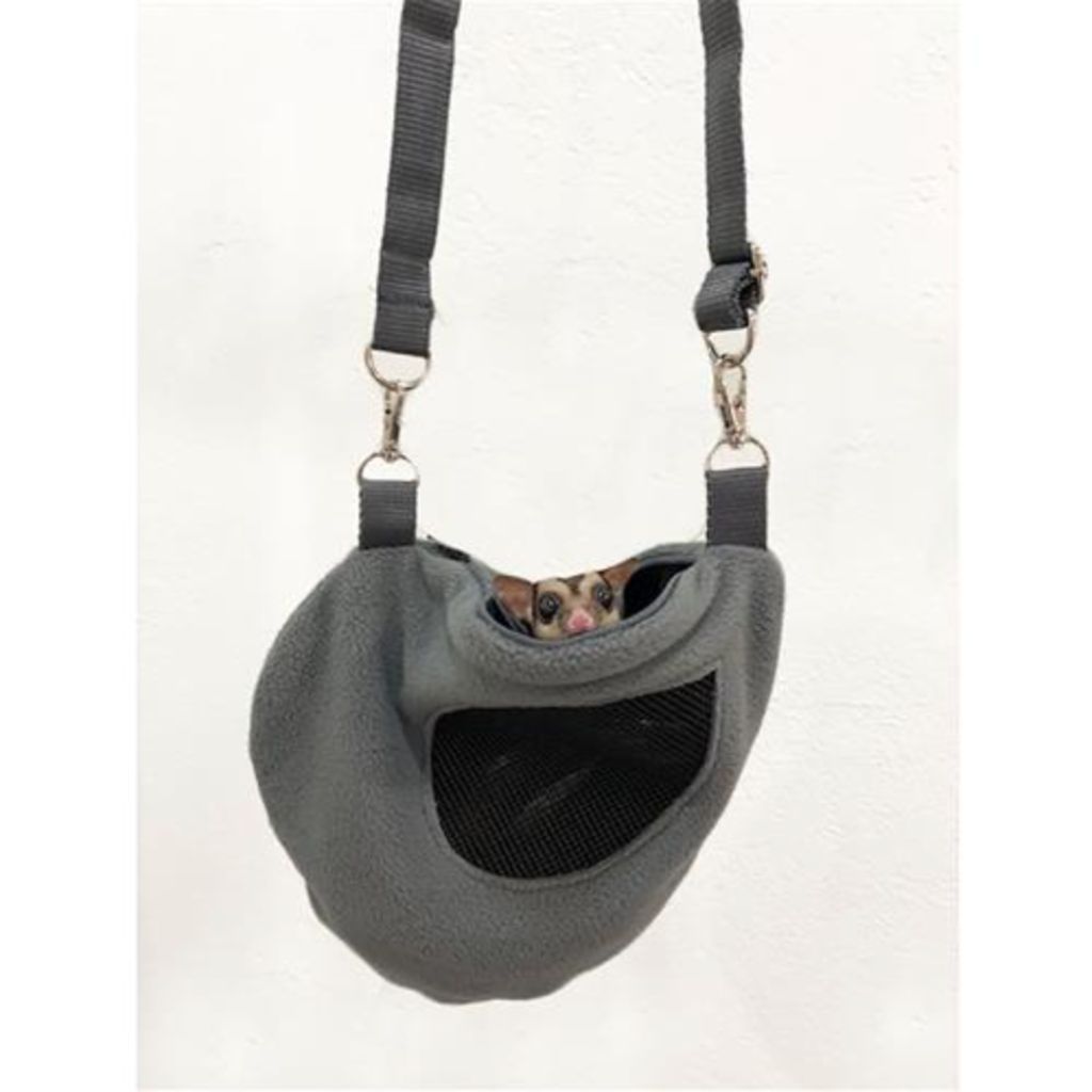 Exotic Nutrition - Carry Pouch for Small Animals Teardrop Shape Black - Southern Agriculture 