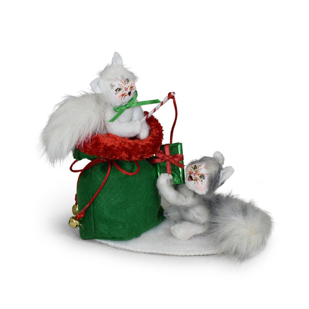 Annalee Dolls -  Crimson Crush Kitties