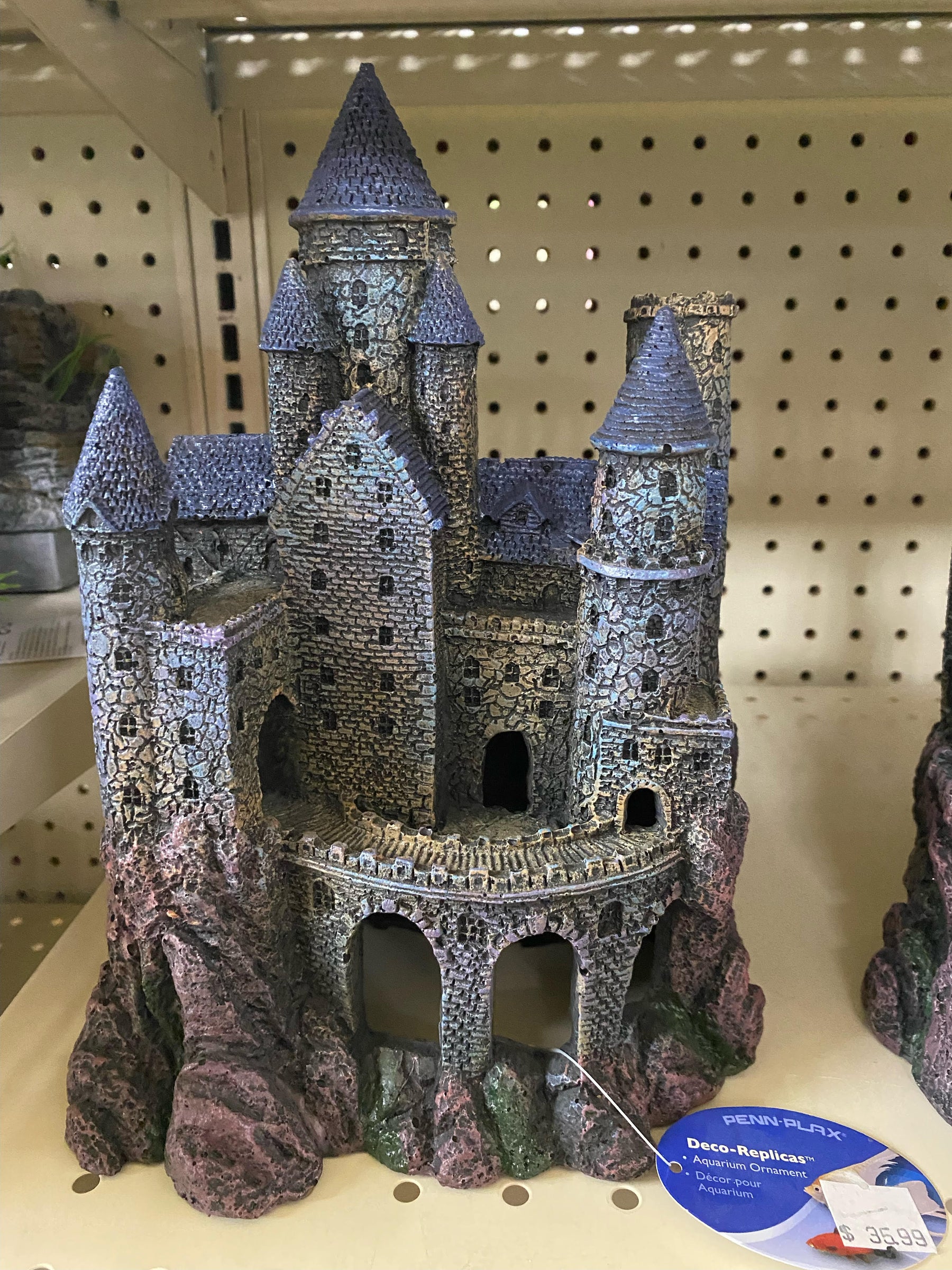Penn-Plax - Age of Magic Aquarium Castle