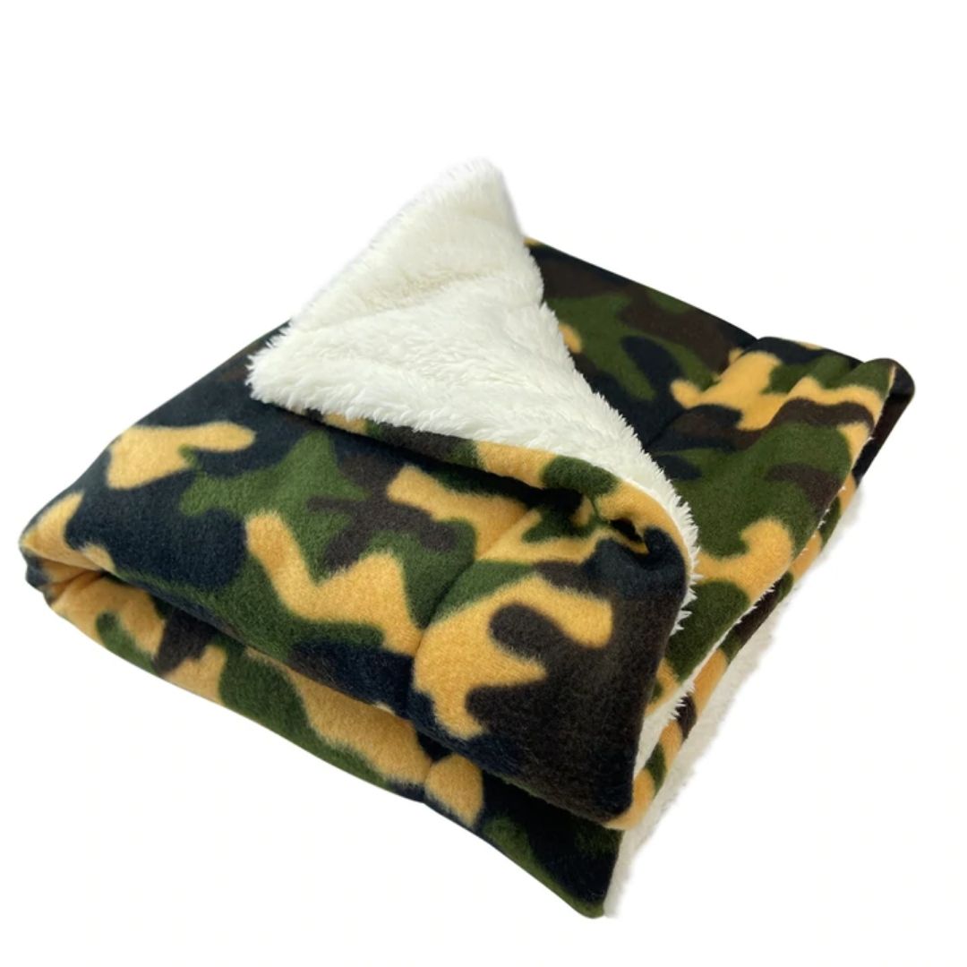 Klippo Pet - Green Camouflage Fleece/Plush Blanket