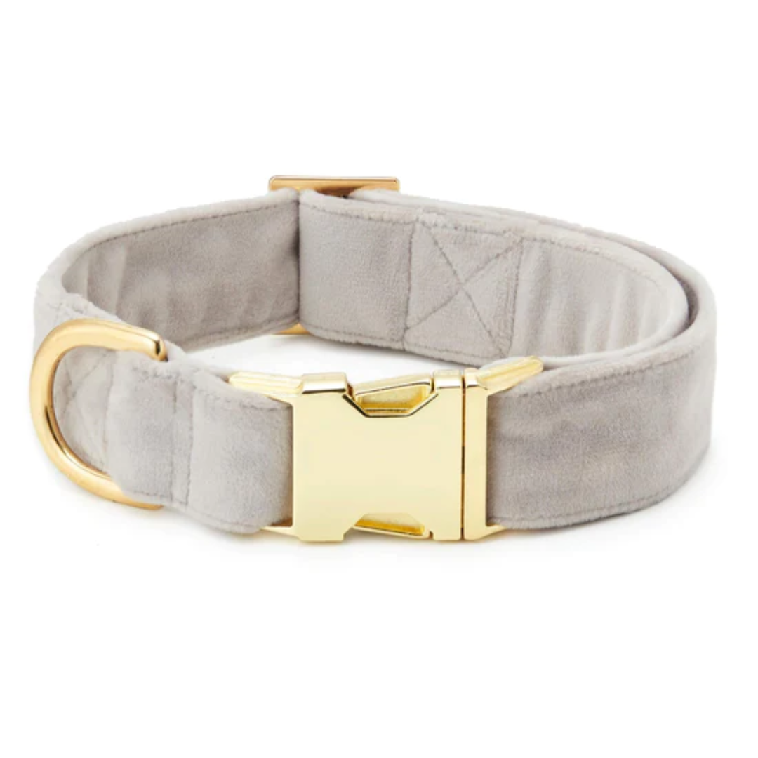 The Foggy Dog - Fog Gray Velvet Dog Collar