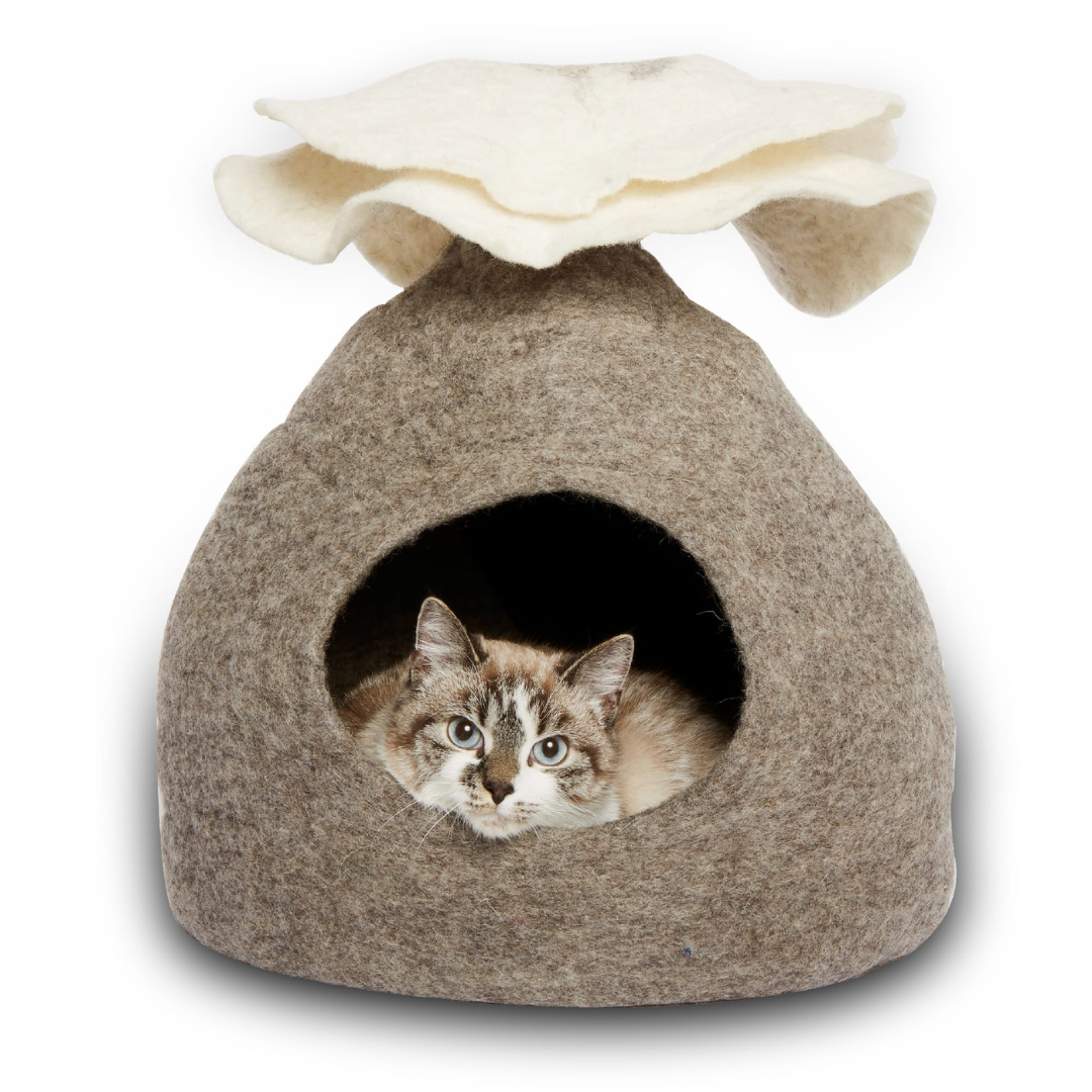 Dharma Dog Karma Cat - Natural Bouquet Wool Pet Cave